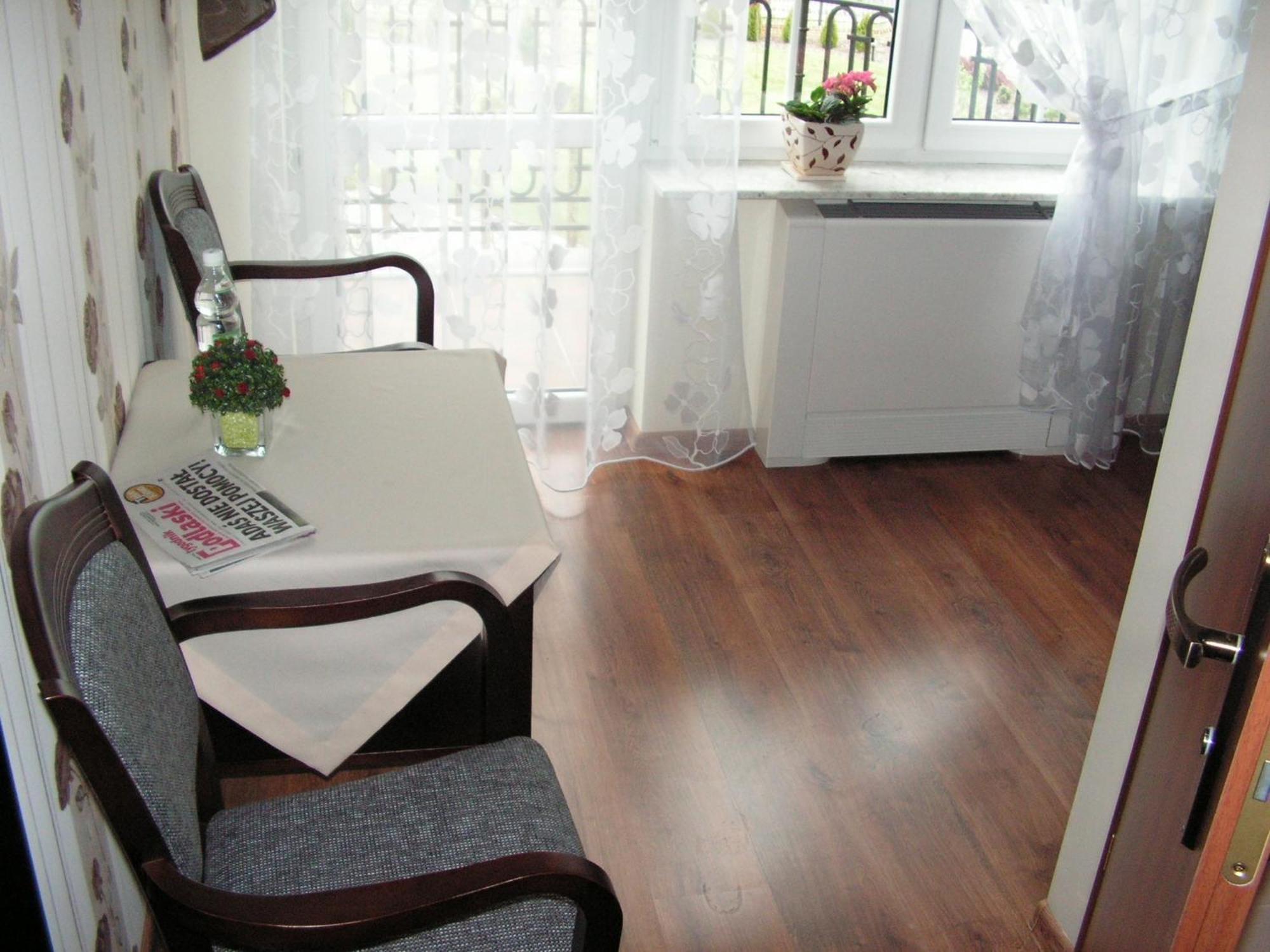 Dworek Jolanta Biała Podlaska Kamer foto